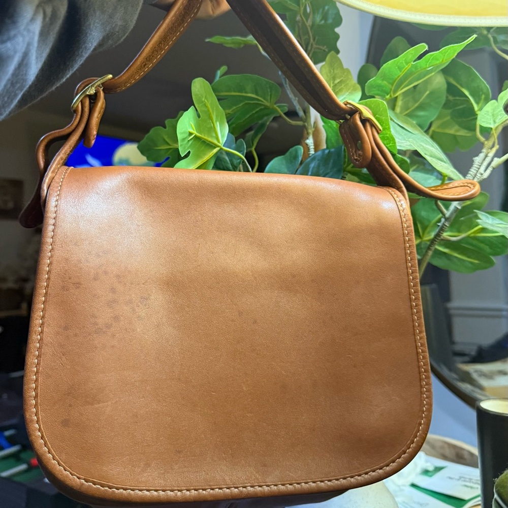 Vintage Coach Classic Shoulder Bag 9170